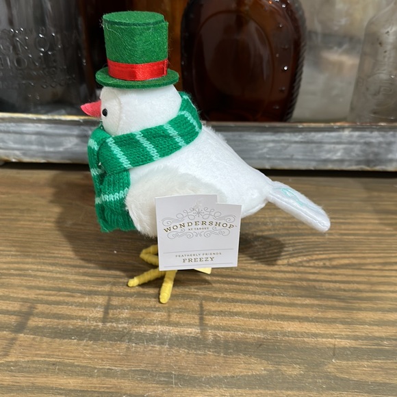 Target 2022 Wondershop “Freezy” Featherly Friends Bird - Picture 2 of 8